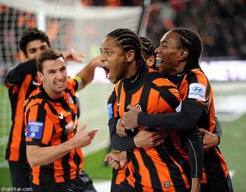 Команда «Шахтер» впервые вошла в число шестнадцати сильнейших клубов Лиги чемпионов