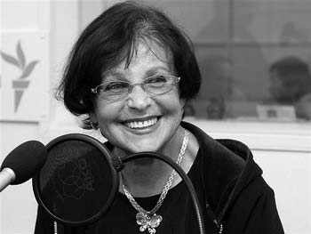 «Русская Элизабет Тейлор», «советская Софи Лорен», «самая красивая девушка СССР» — какими только эпитетами не награждали популярную российскую актрису Наталью Фатееву!