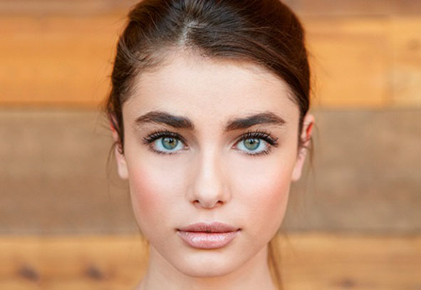 2435134-4shirokie-brovi