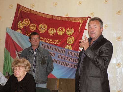 Все без исключения выступавшие отмечали, что народные депутаты решили наполнить бюджет за счет тех, кто отдал стране здоровье и лучшие годы жизни