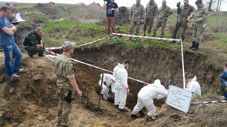 b808cda98692a2252fcae13ac8840f12