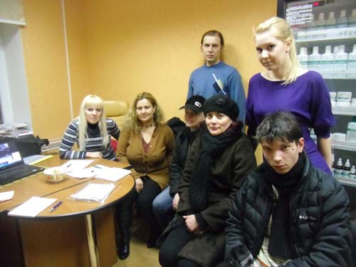 Председателем благотворительного фонда «Друг» является Наталья Титомир. Сейчас ребята заняты оформлением расчетного счета – желающих начать перечислять средства для животных хватает 