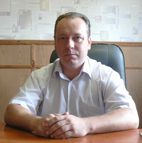 Указом Государственной миграционной службы от 31-го июля 2012 года на должность начальника Краматорского городского отдела миграционной службы назначен Владимир Стариков