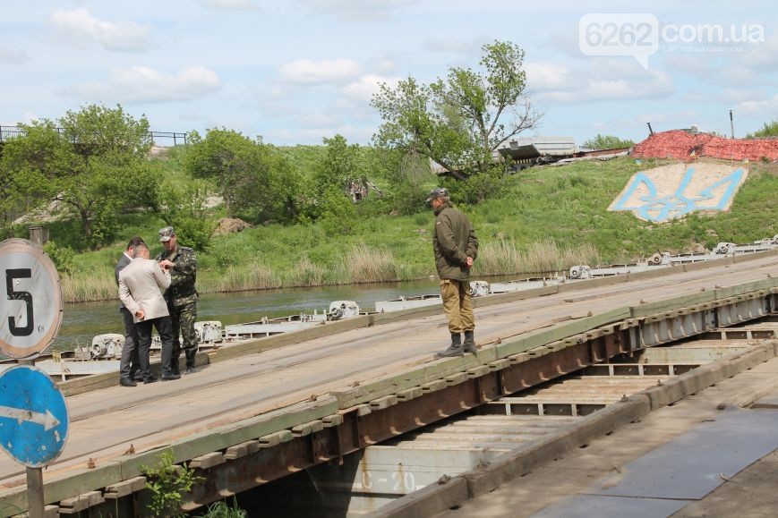 6ce3e67805648bd3c6b5ab57eaeeba44