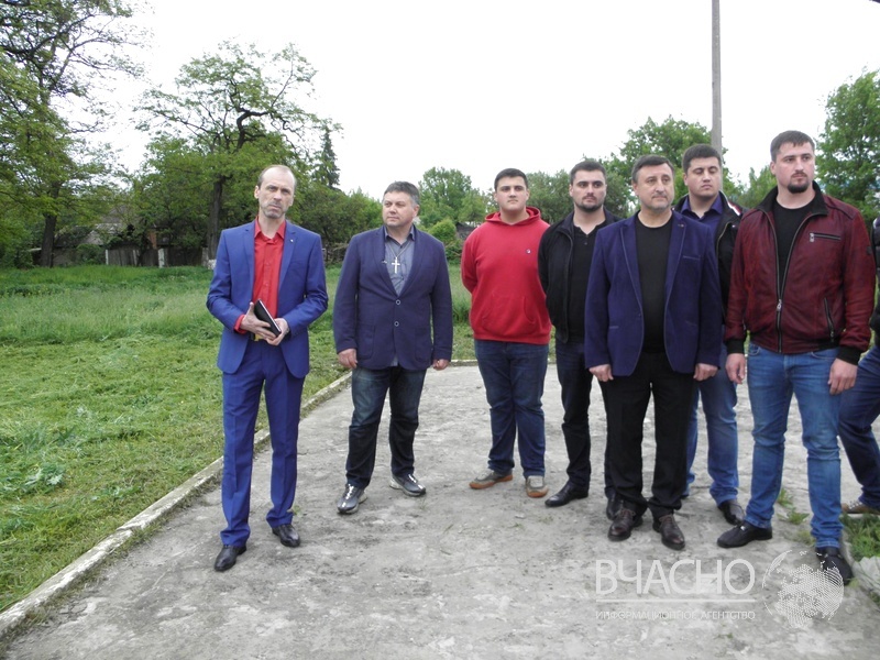 p5220097-003f0aec45c2d2844443664ddc529caa