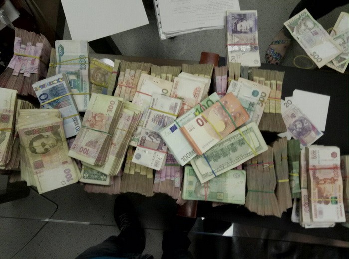 2c71682b77da9d8196db18858087c393