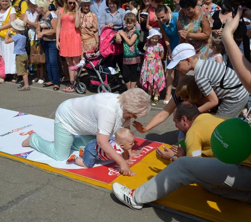 Мэр Славянска Неля Штепа тоже вспомнила детство