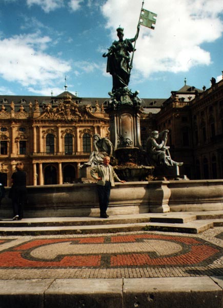 На память о заграничном вояже остались  море воспоминаний и кипы фотографий