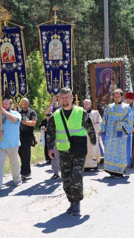 skandalnyy-krestnyy-hod-v-kiev-zhurnalistka-obyasnila-opasnost 1