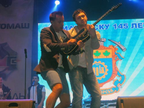 Алексей Серов тоже хочет сыграть