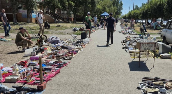 06d44edc-f079-445c-9a02-ce98b5bc1e65 3