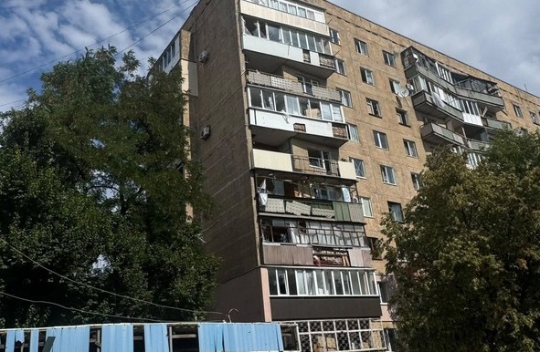 04n679 1